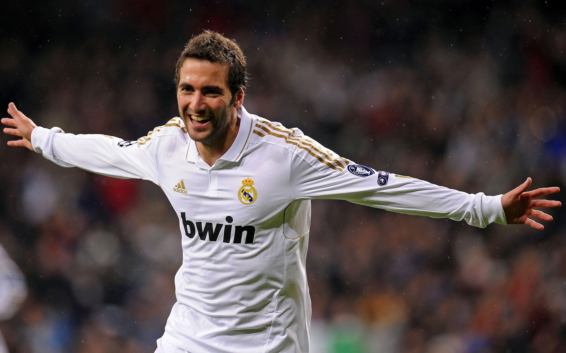 RB莱比锡突破攻势,逆转战胜对手,rb莱比锡老板是谁