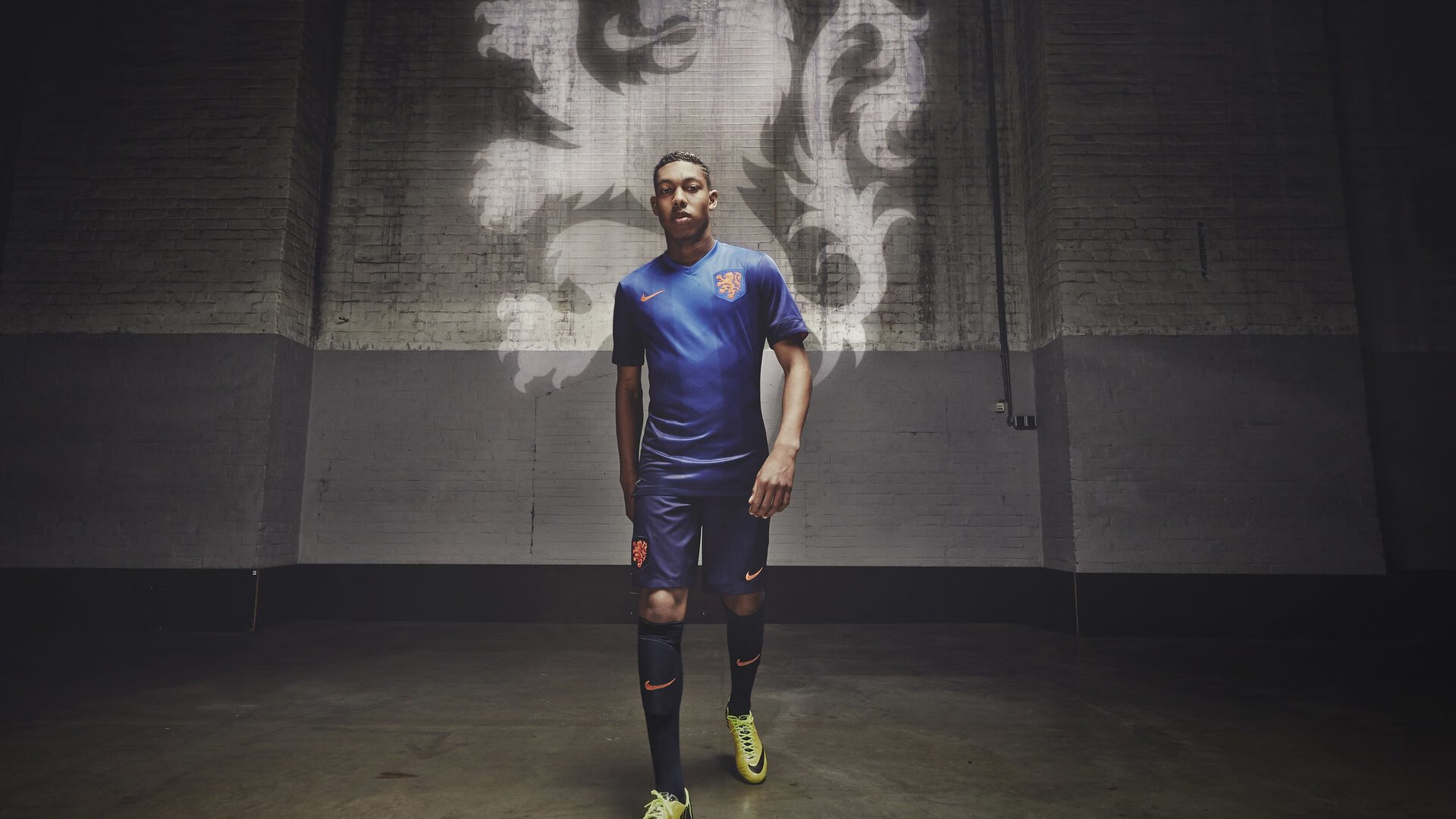 WRC阿塞拜疆站：山岚险路上的巅峰对决，阿塞拜疆f1