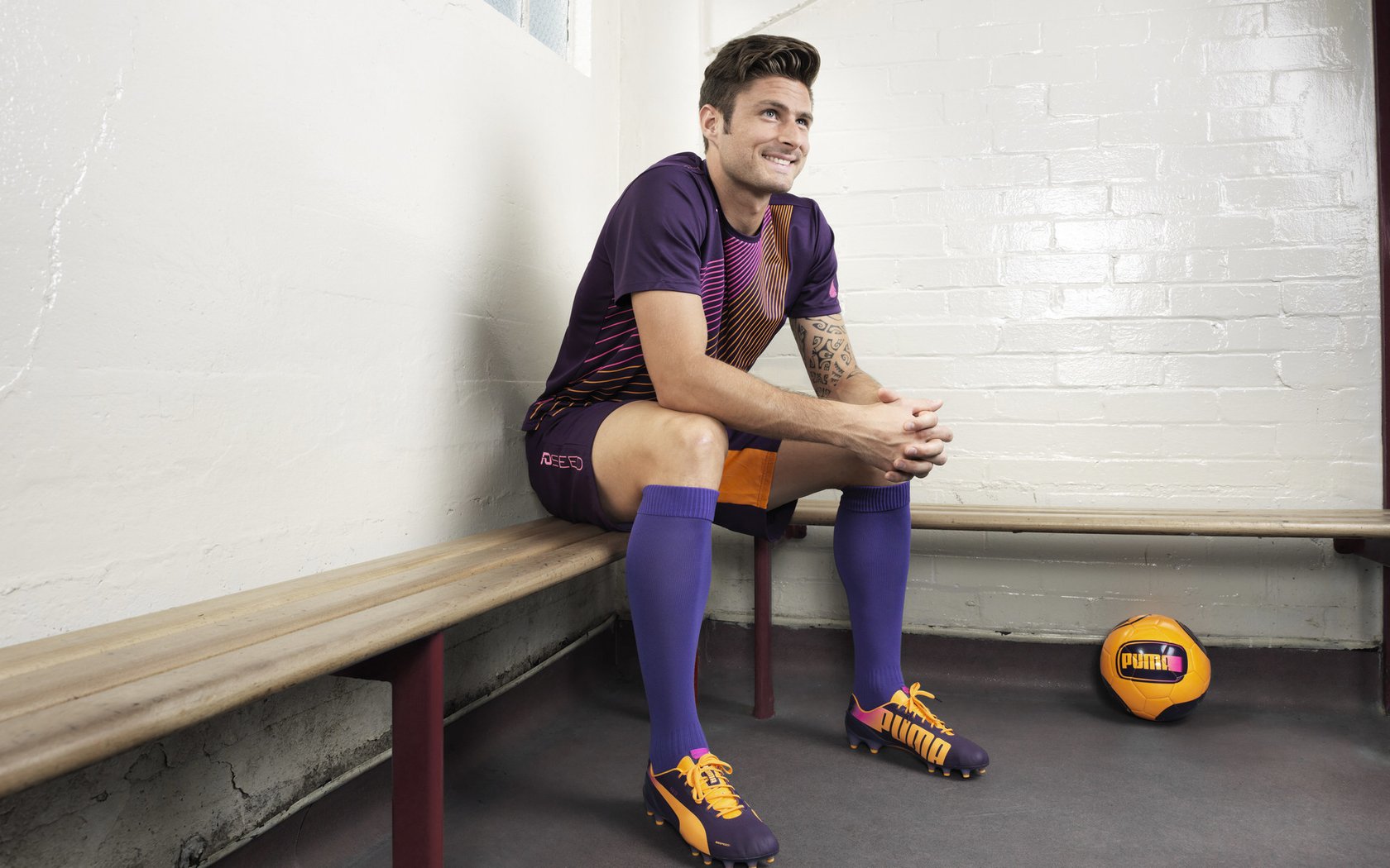 【战术大比拼】马克·塞尔比的防守艺术究竟为何如此坚不可摧?